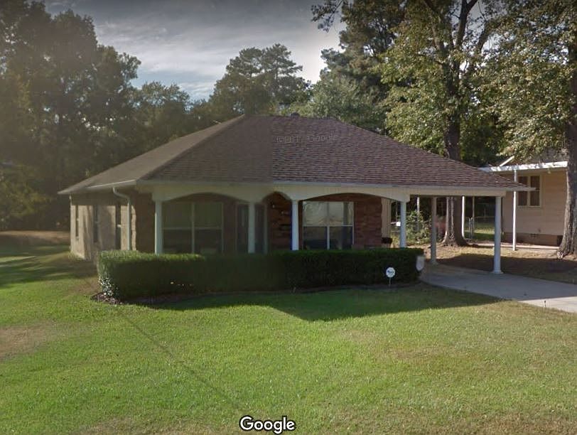 1st image of 4001 Magnolia St
