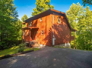 1904 Rhododendron Ln, Gatlinburg, TN 37738