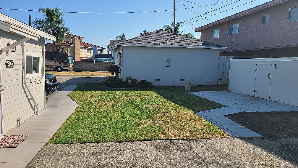 1 bed, 735 sqft, $2,375 — Photo 3