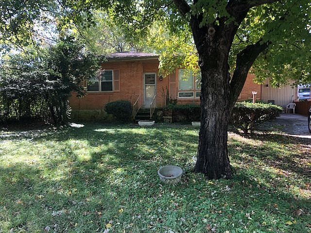 1st image of 101 Riverview Dr