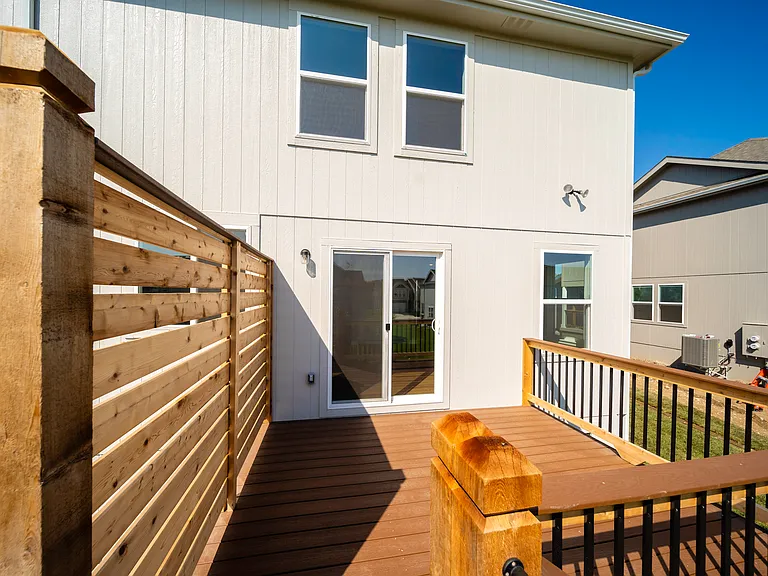 Composite Deck with Privacy