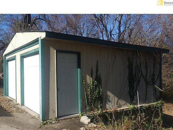 2nd image of 12904 Colonel Dr