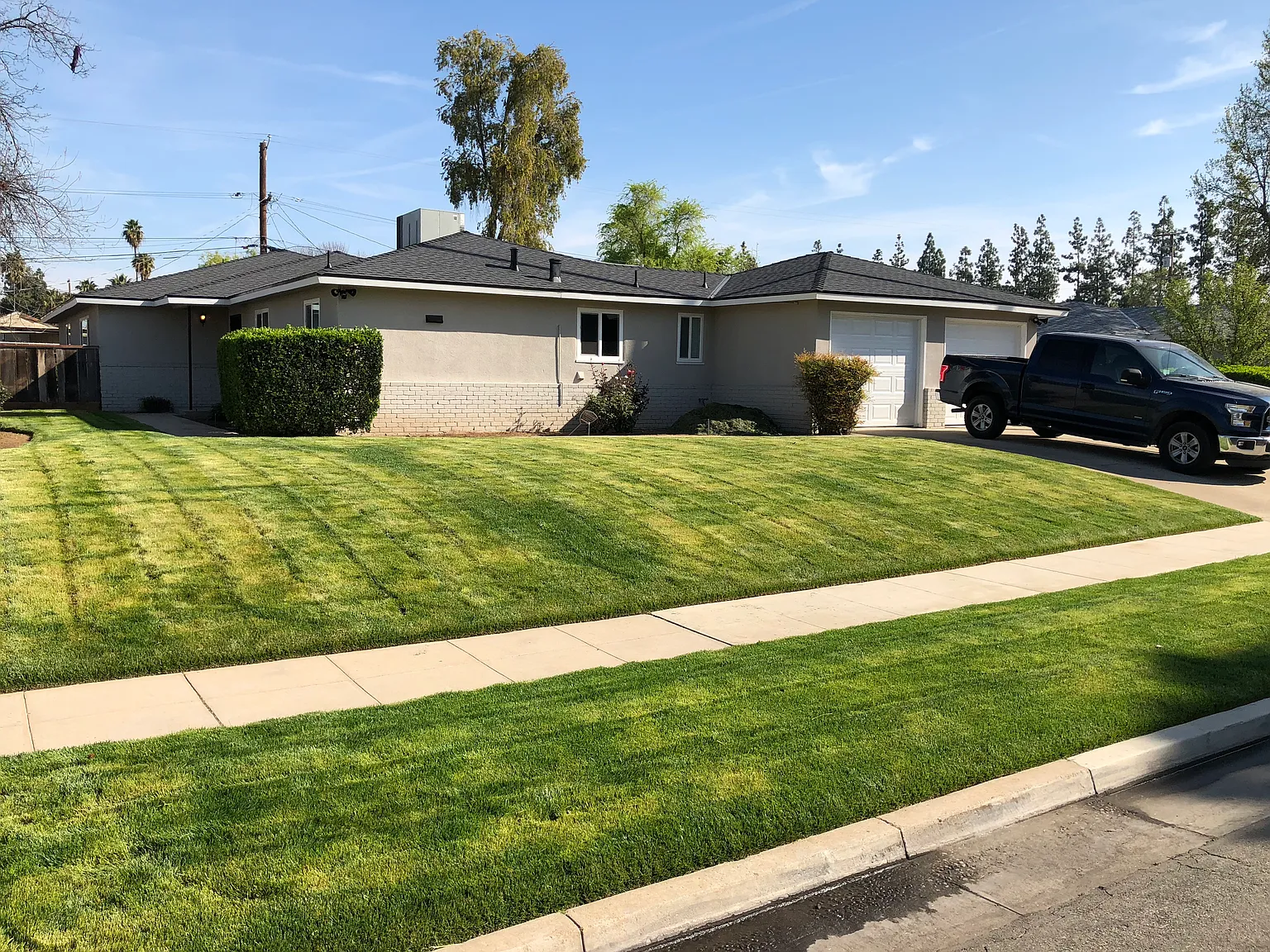 150 W Celeste Ave photo 1