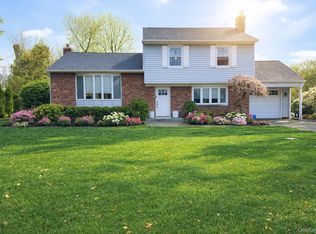 218 Ocean Avenue, Northport, NY 11768