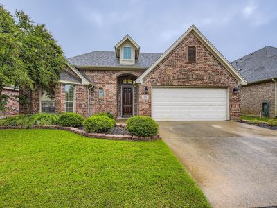 206 Edinborough Dr, Euless, TX, 76039