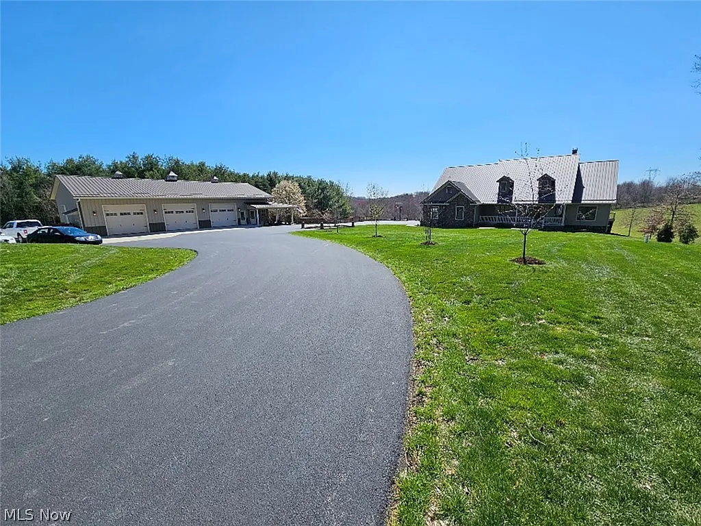 25073 Ridge Rd photo 1