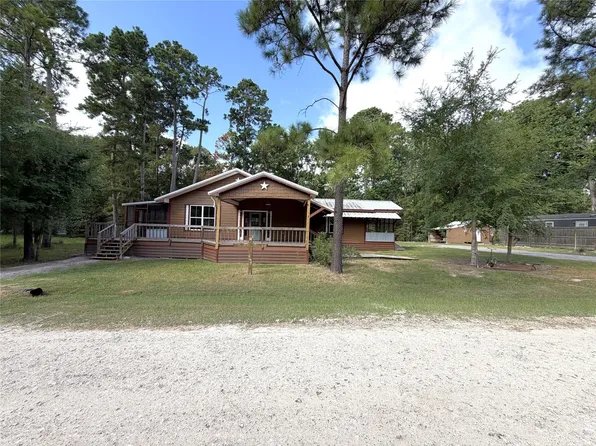 294 Canadian Dr, Trinity, TX 75862