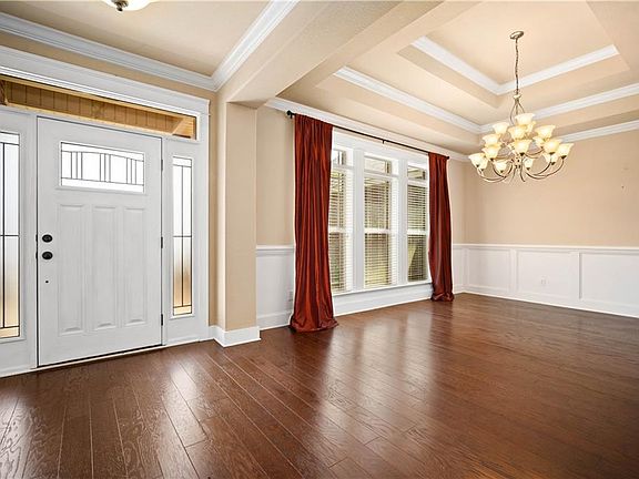 5th image of 10069 Highfield Way