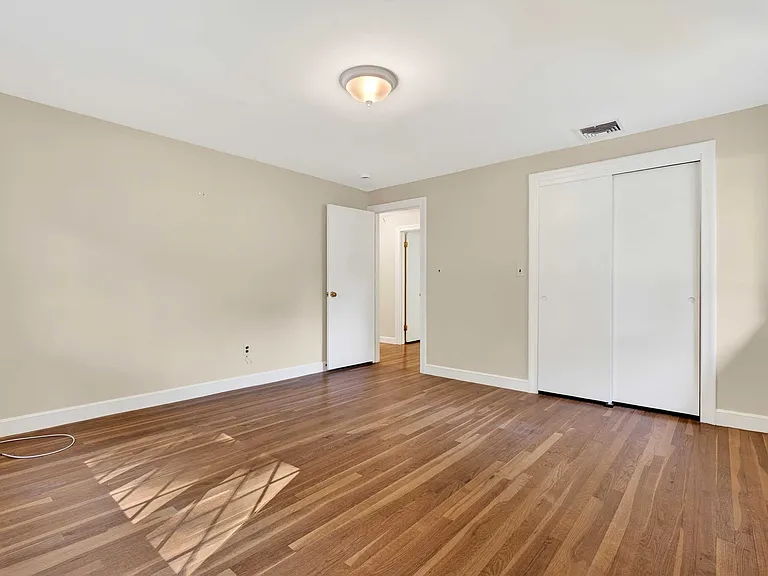 30 Fairbanks Rd — Photo 20