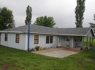 1866 Farm Road 1110, Monett, MO 65708