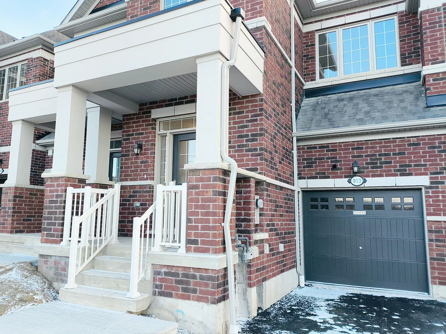 4 bed, $3,050 — Photo 2