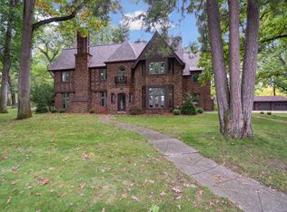 1046 S Brown St, Jackson, MI