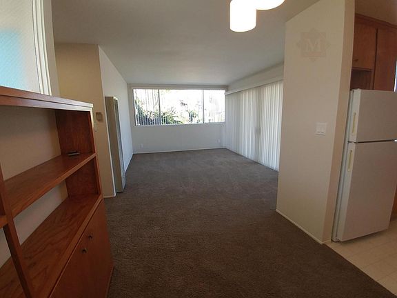 5th image of 301 Oceano Ave APT 2A