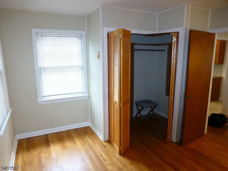 1 bed, 1.0 bath, $1,950 — Photo 4
