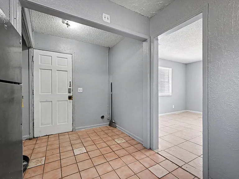 9504 Waynesboro Ave — Photo 4