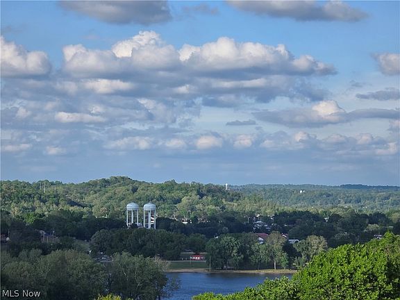 4th image of 1515 Blennerhassett Hts
