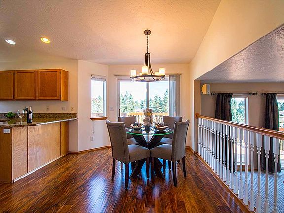 5th image of 8106 E Sommerset Dr