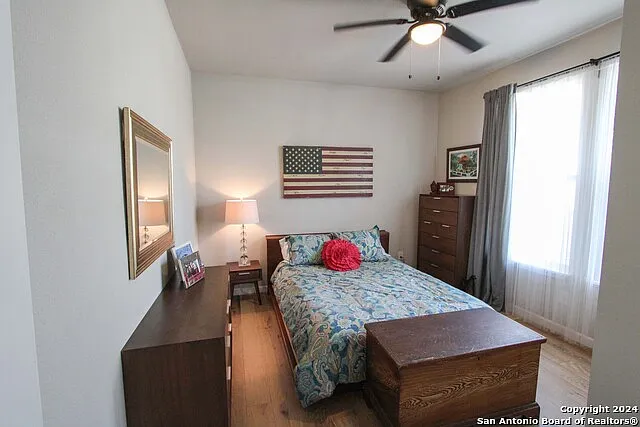 711 W Lullwood Ave — Photo 23