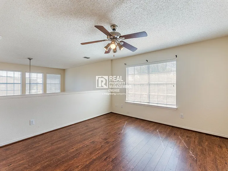 3929 Acorn Ln — Photo 19