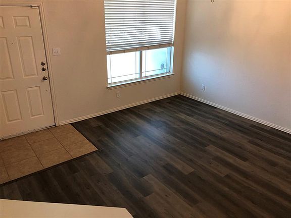 3rd image of 11613 Snyder Dr