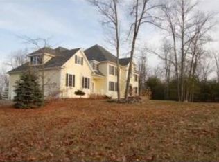 72 Heritage Hill Rd, Windham, NH 03087