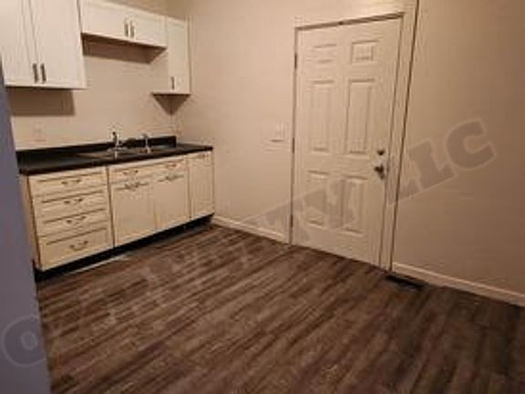 3rd image of 1601 Nevada St #1603
