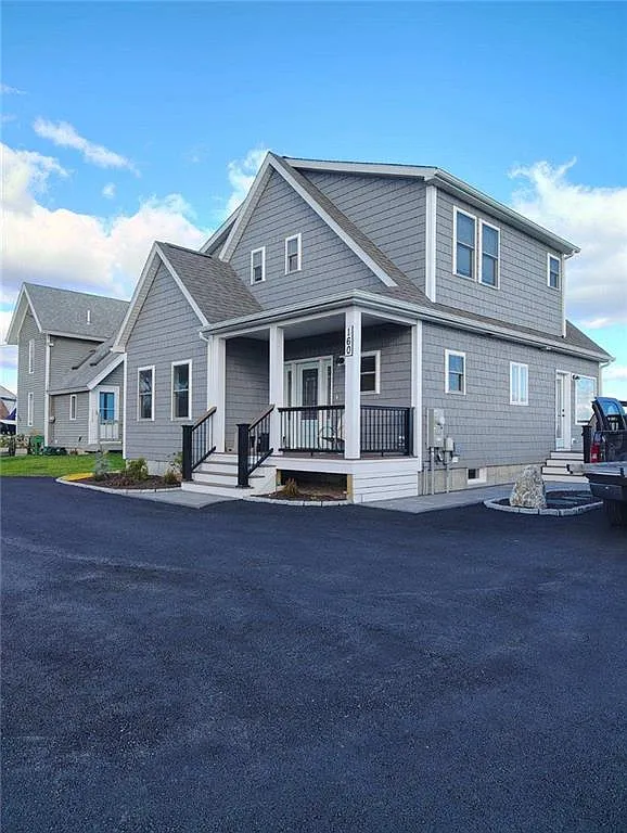 3 bed, 2.5 bath, 1600 sqft, $6,500 — Photo 2
