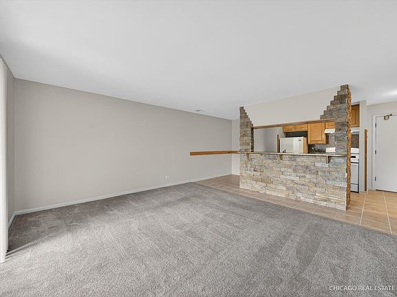 5th image of 4 Oak Creek Dr APT 2507