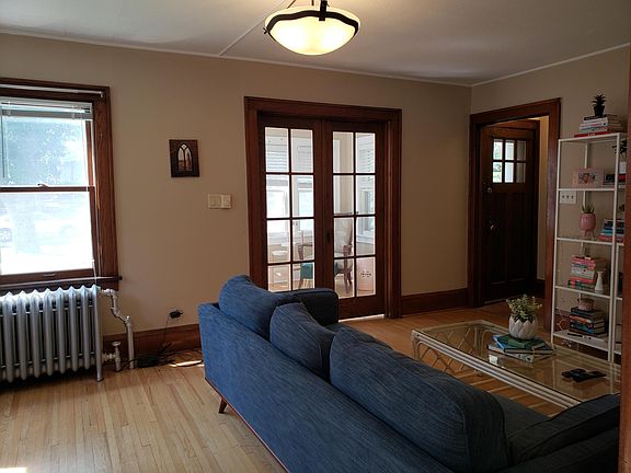 4th image of 1467 Carroll Ave