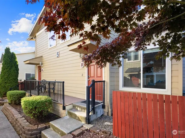 2902 13th Street #5B, Everett, WA 98201