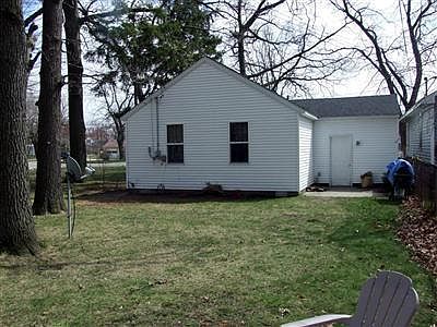 4th image of 2130 W Sherman Blvd