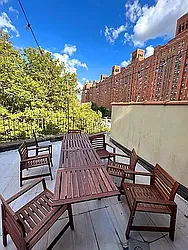 248 Tenth Avenue, #PHA