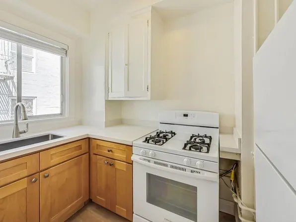 10 Brooklyn Pl #5, San Francisco, CA 94108