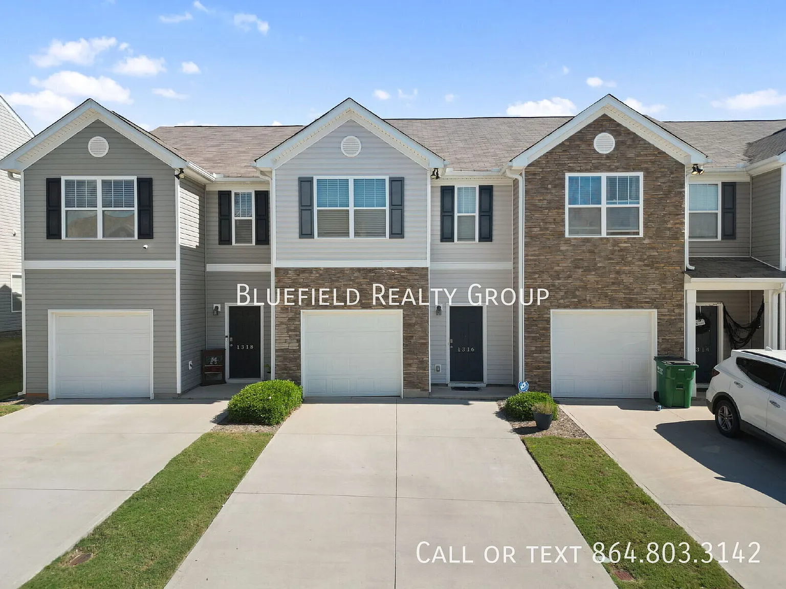 3-Bed, 2.5-Bath Beauty with Modern Style & Open Living $1,675/mo rent — Photo 1
