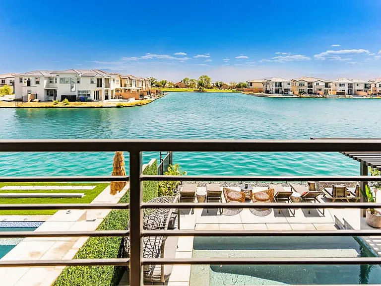Lago Brezza Dr — Photo 91