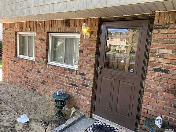 2nd image of 724 Peter Paul Dr