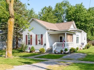 135 W Cherry St, Butler, IN 46721