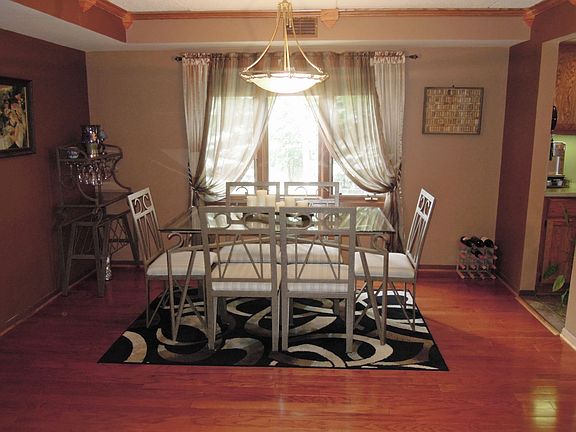 4th image of 6040 W Eastwood Ave APT 203