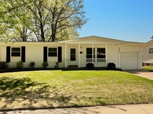 2575 Pheasant Dr, Florissant, MO