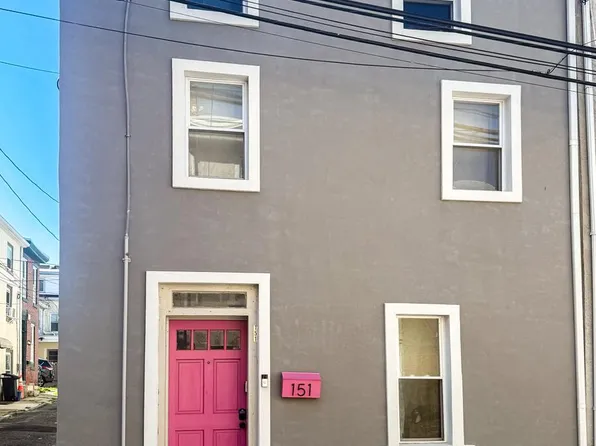 151 Conarroe St, Philadelphia, PA 19127