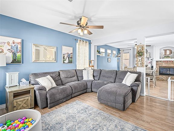 3rd image of 2199 Maple Shade St