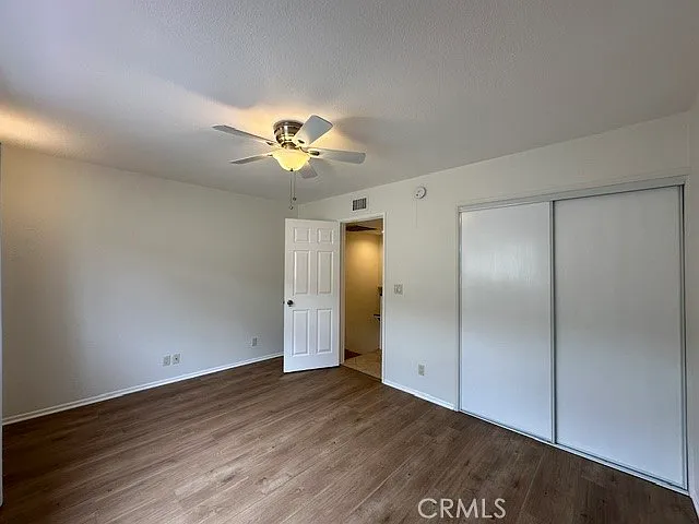 22865 Del Valle St — Photo 17
