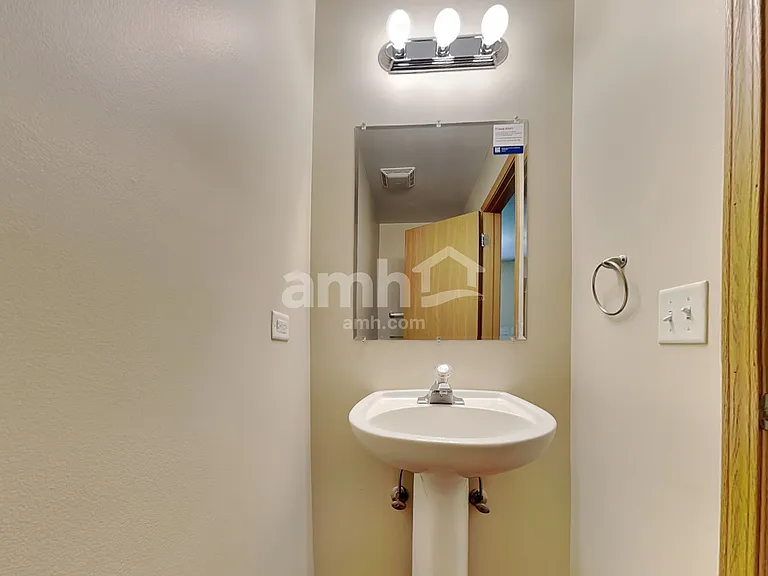 329 Verbena Ln — Photo 6