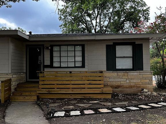 2nd image of 146 Rodena St