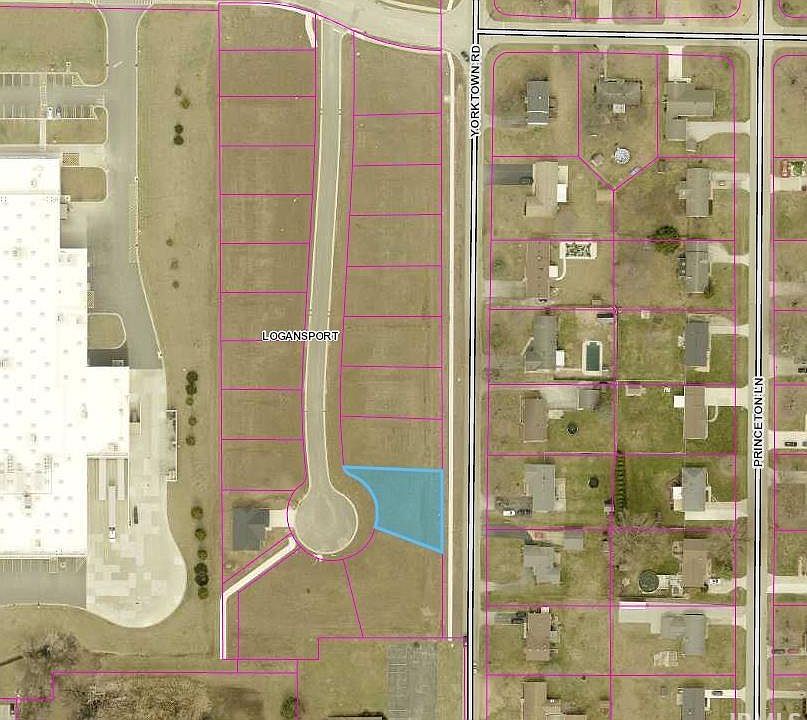 1st image of 216 S Dingo Dr