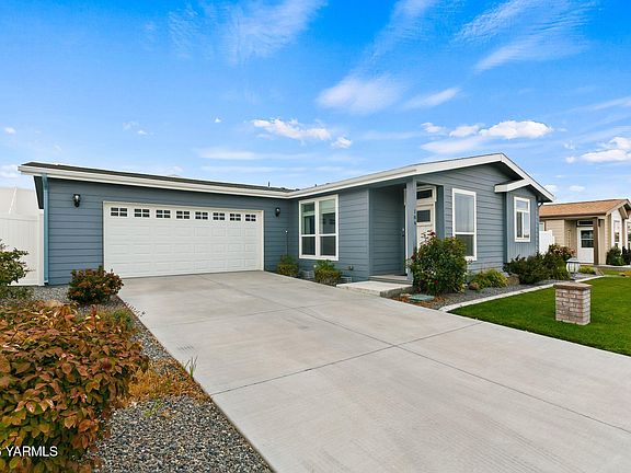 2nd image of 200 Bridle Way #186