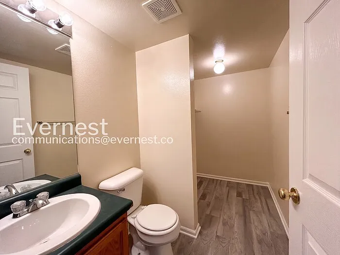 4512 Gunbarrel Dr — Photo 17