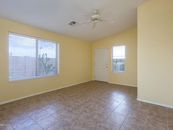 2nd image of 8820 N Mesquite Bluffs Pl