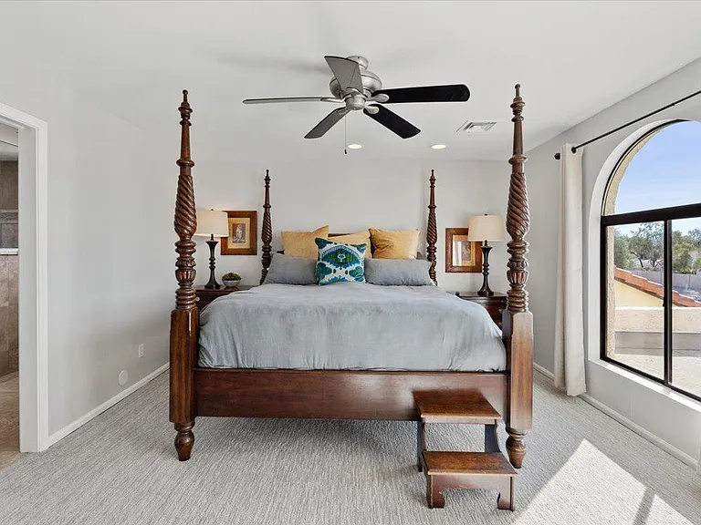 1745 N La Rosa Dr — Photo 20