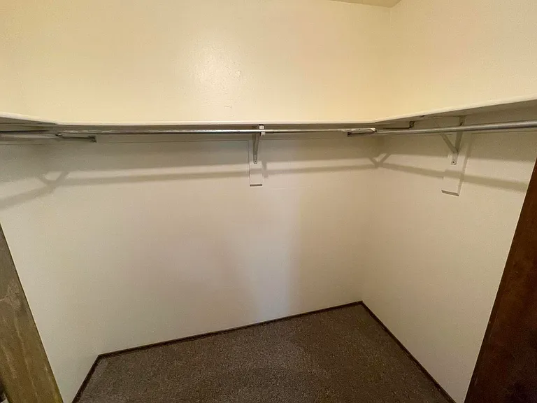 11420 Prospect Ave NE #D — Photo 11